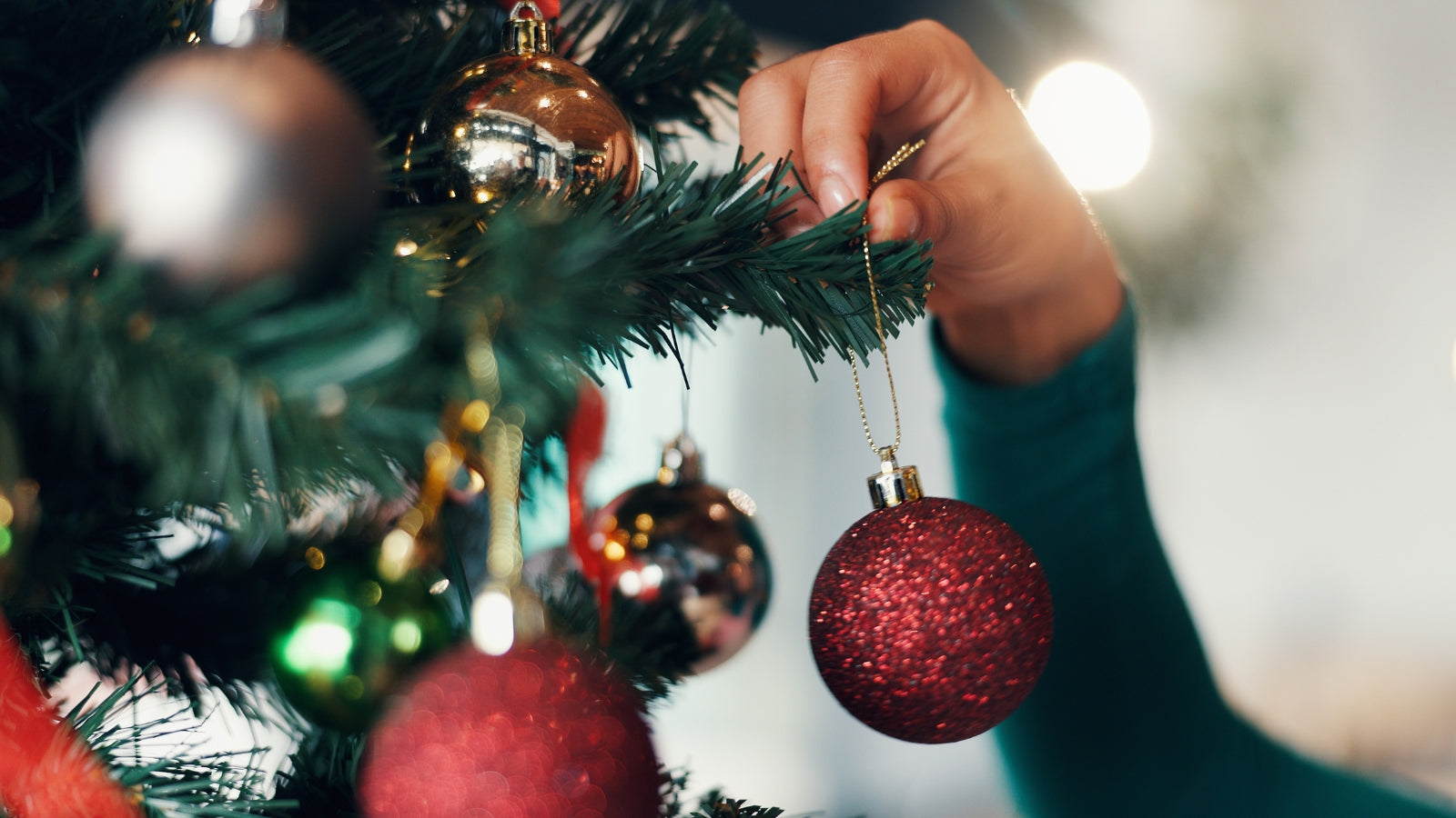 Christmas Home Décor Ideas for a Personal, Intimate Holiday Season