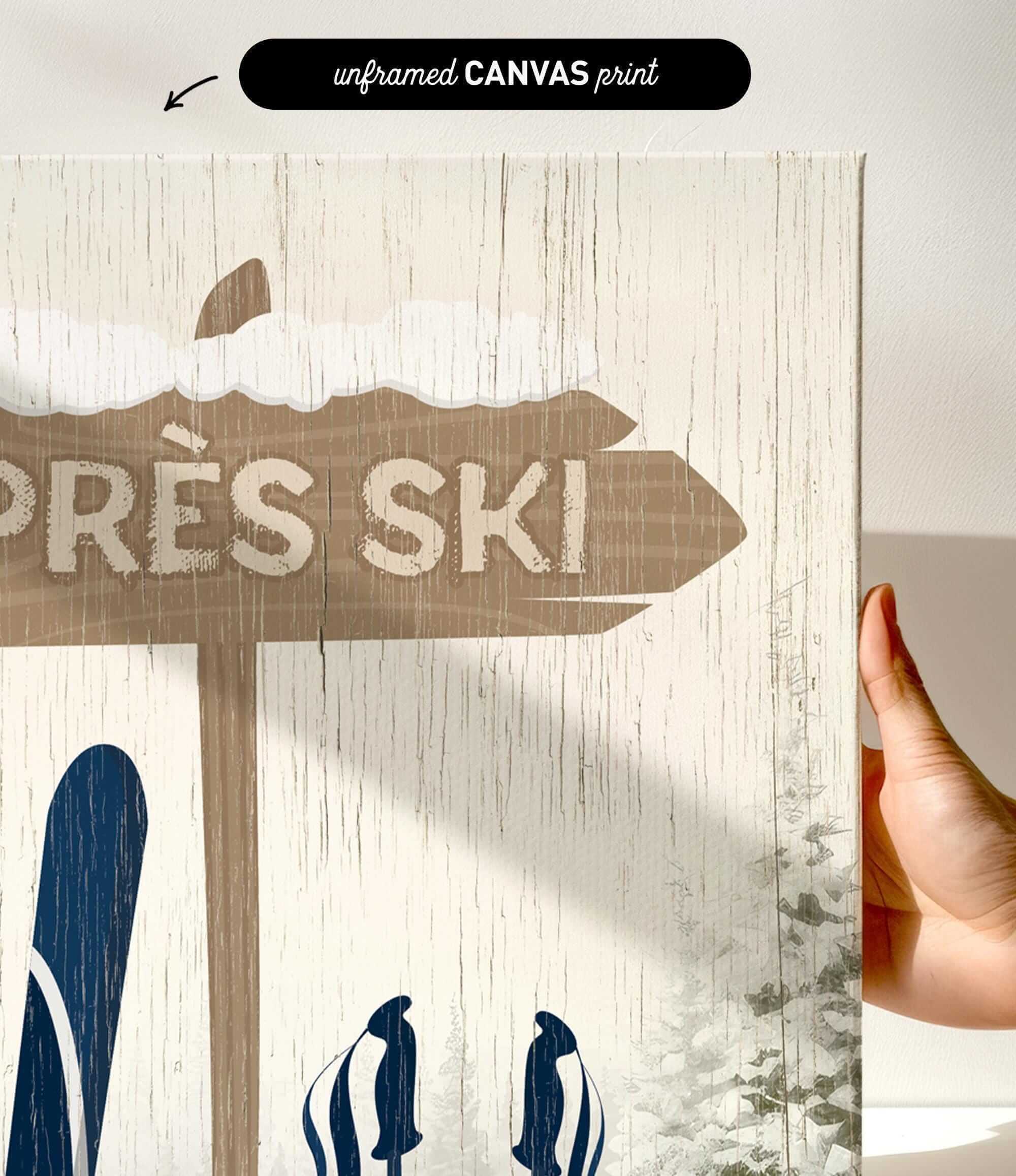 a hand holding a sign that says tres ski