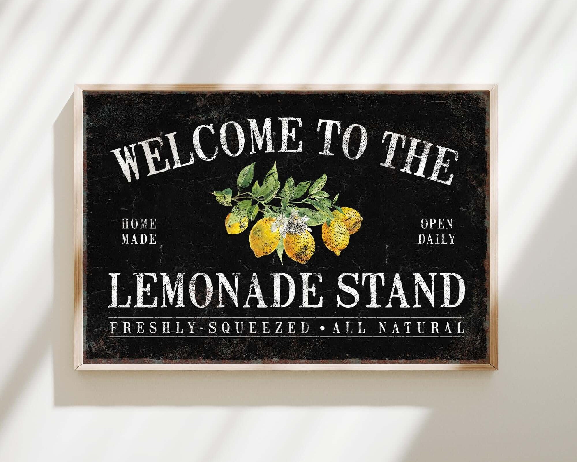 a sign that says welcome to the lemonade stand
